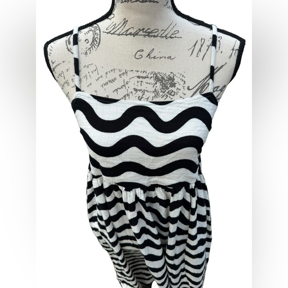 Hanna Andersson Womens Squiggly Print Muslin Dress Size Small Black and White - Picture 4 of 9